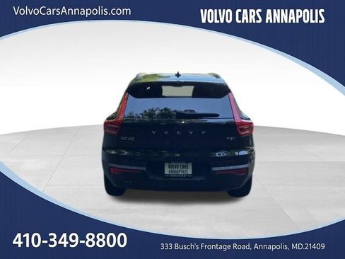 Certified 2022 Volvo XC40 T5 R-Design AWD/4WD image 6