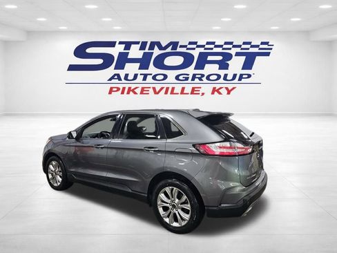 Used 2024 Ford Edge Titanium image 5