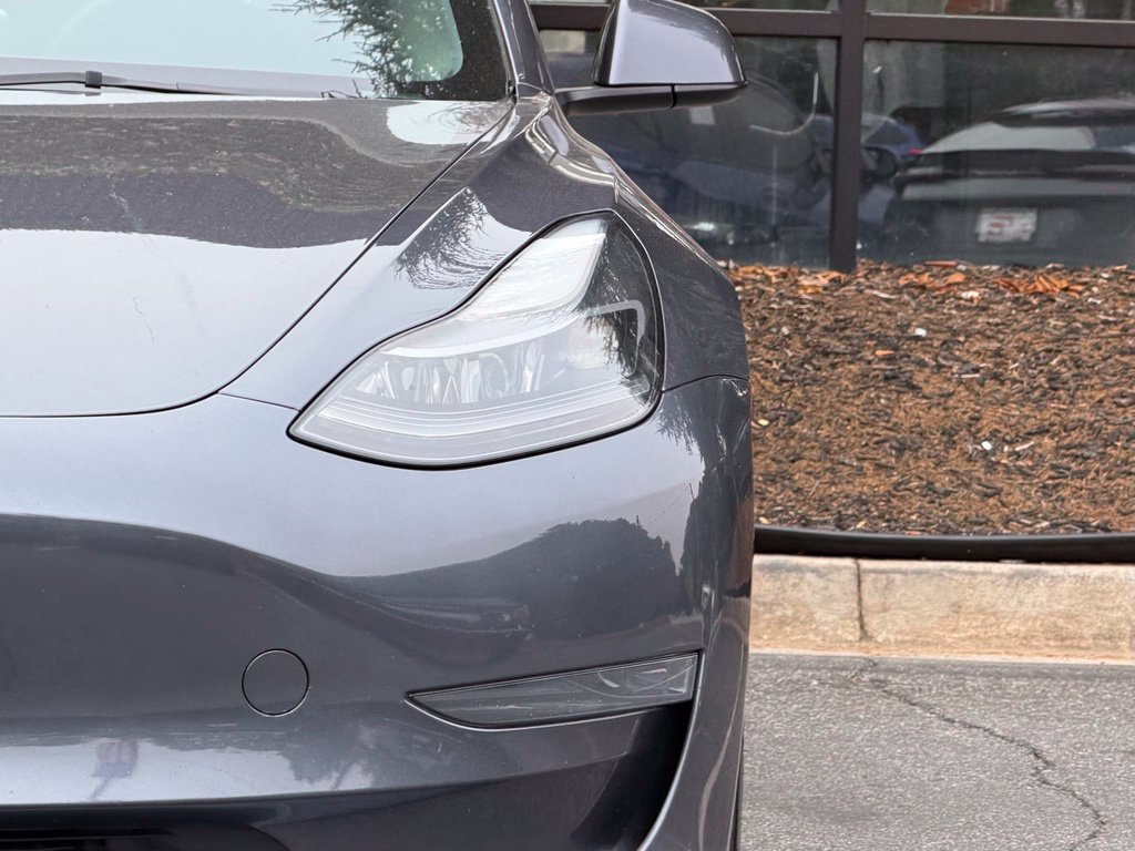 Used 2023 Tesla Model 3 Standard Range RWD image 5