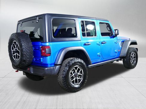 Used 2024 Jeep Wrangler Unlimited Rubicon image 7