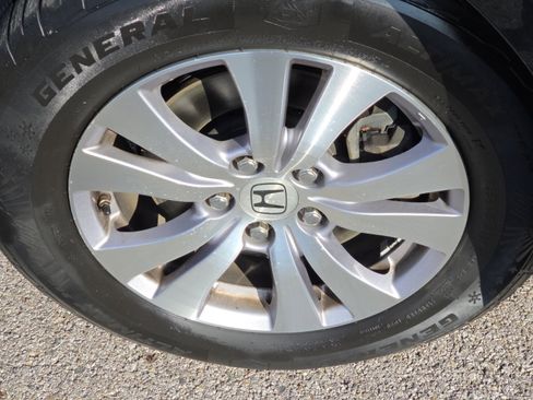 Used 2016 Honda Odyssey SE image 7