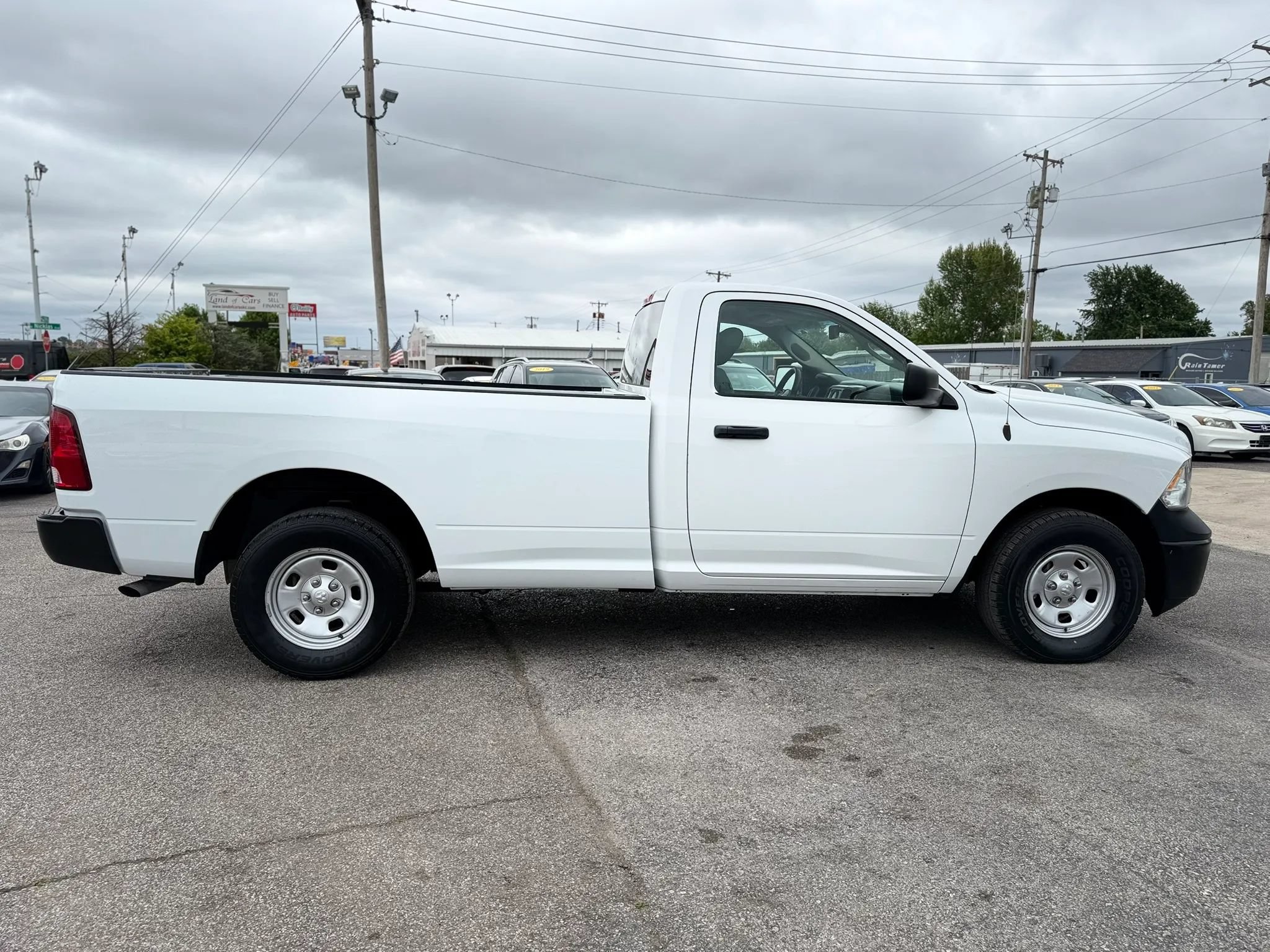 Used 2019 RAM 1500 Tradesman w/ Popular Equipment Group RWD image 3
