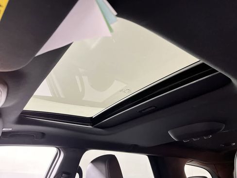 Used 2024 Dodge Durango GT image 25