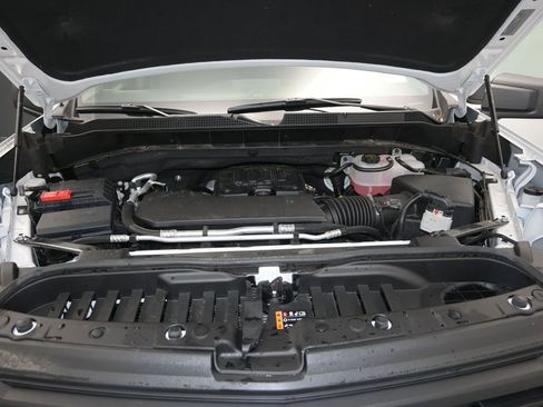 Used 2026 Chevrolet Silverado 1500 Custom image 11