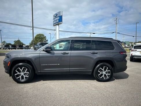 Used 2024 Jeep Grand Cherokee L Limited w/ Luxury Tech Group II image 5