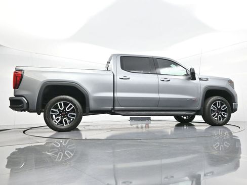 Used 2025 GMC Sierra 1500 AT4 w/ AT4 Premium Package AWD/4WD image 53