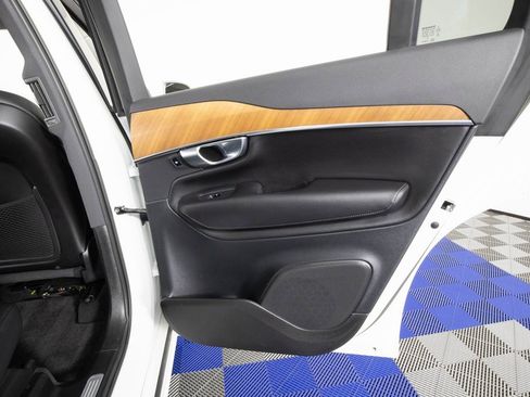 Used 2023 Volvo XC90 B6 Plus w/ Protection Package Premier image 16