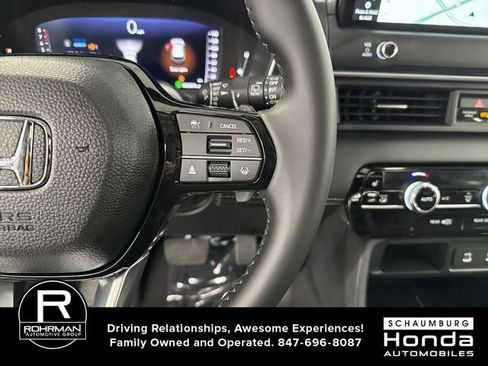 Used 2026 Honda Pilot Touring image 13