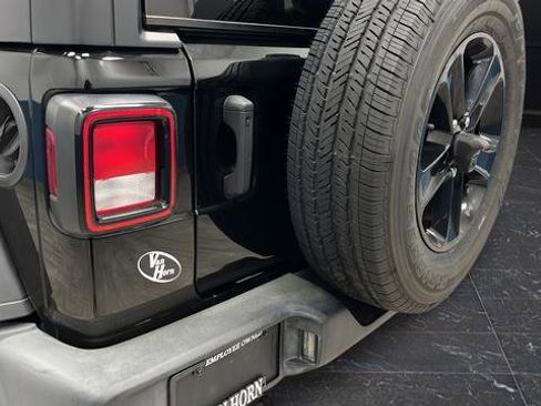 Used 2022 Jeep Wrangler Unlimited Sport image 36