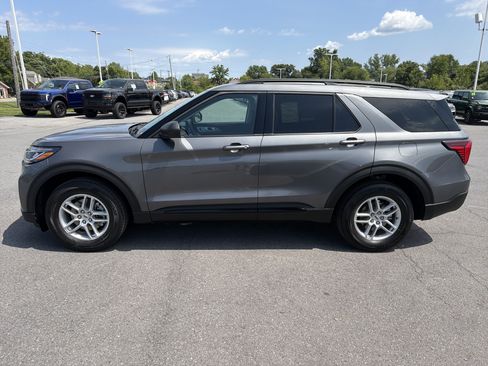 New 2026 Ford Explorer Active AWD/4WD image 7