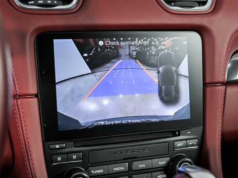 Used 2023 Porsche 718 Cayman GTS image 33