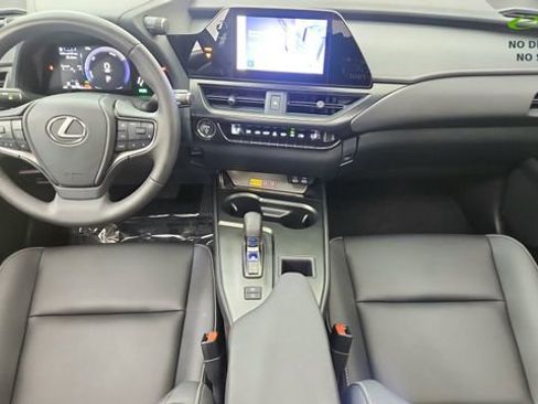 Used 2025 Lexus UX 300h FWD image 85