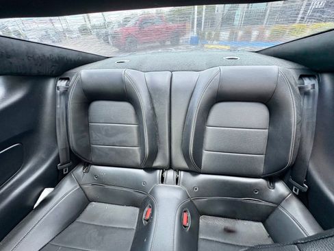 Used 2022 Ford Mustang GT Premium w/ Equipment Group 401A RWD image 16