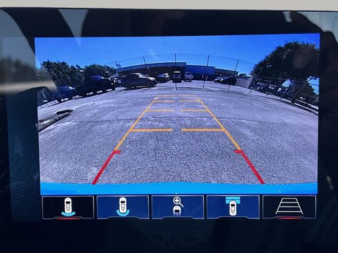 Used 2024 Chevrolet Corvette Stingray Premium Conv w/ Z51 Performance Package image 21