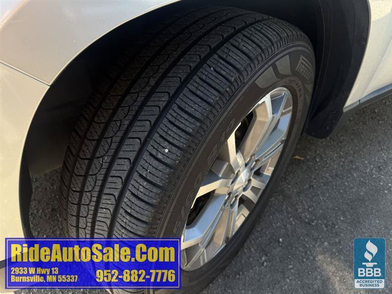 Used 2014 GMC Acadia SLT AWD/4WD image 25