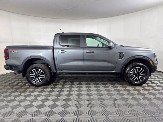 Certified 2025 Ford Ranger Lariat w/ FX4 Off-Road Package AWD/4WD image 2