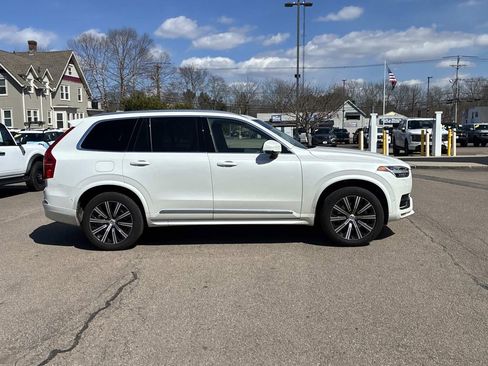 Used 2025 Volvo XC90 B6 Plus image 8