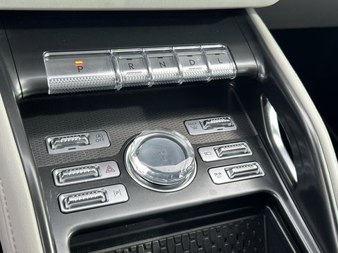 Used 2026 Lincoln Nautilus Premier w/ Jet Appearance Package image 24