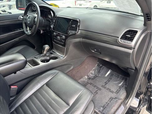 Used 2019 Jeep Grand Cherokee Limited X RWD image 28
