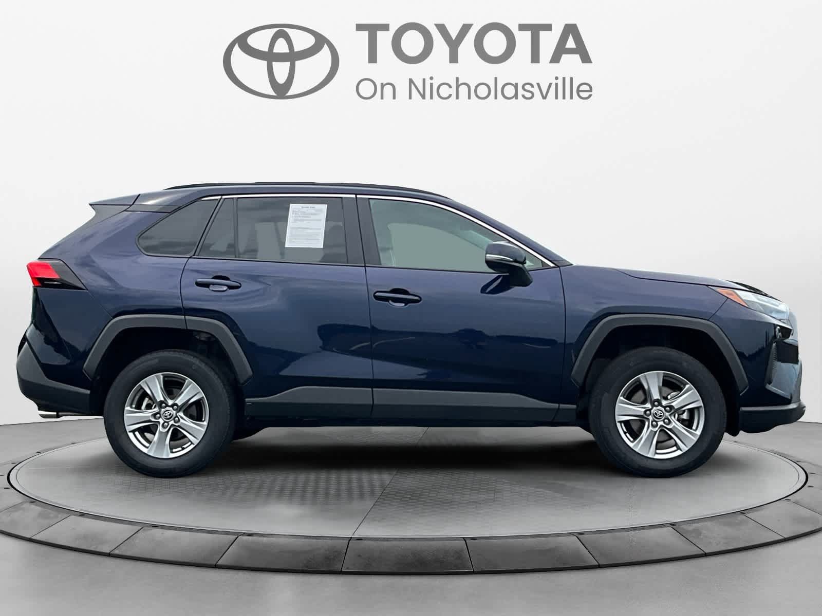 Used 2025 Toyota RAV4 XLE FWD image 6