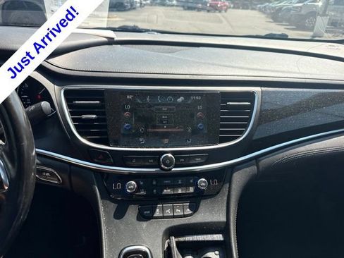 Used 2017 Buick LaCrosse Premium w/ Driver Confidence Package #2 AWD/4WD image 18