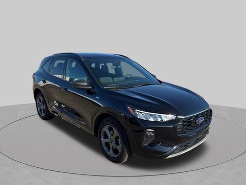 Used 2024 Ford Escape ST-Line w/ Tech Pack #1 AWD/4WD image 8