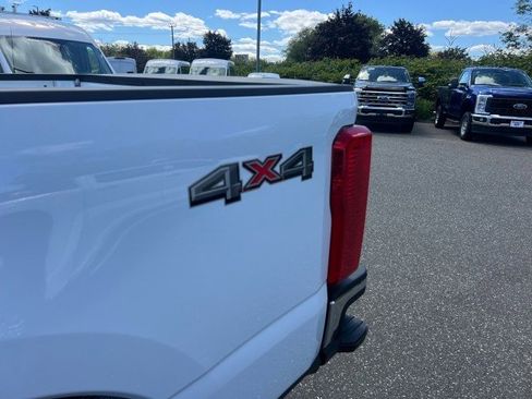New 2026 Ford F350 XL w/ XL Chrome Package image 17