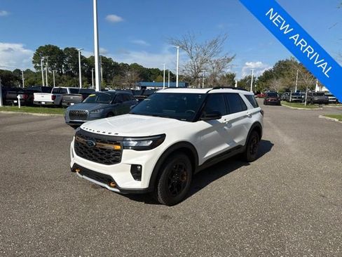 Used 2026 Ford Explorer Tremor w/ Tremor Ultimate Package AWD/4WD image 12