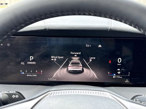 Used 2025 Nissan Murano SV image 18