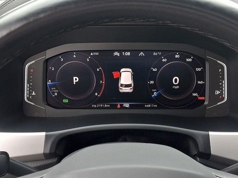 Used 2023 Volkswagen Atlas Cross Sport SEL R-Line AWD/4WD image 20
