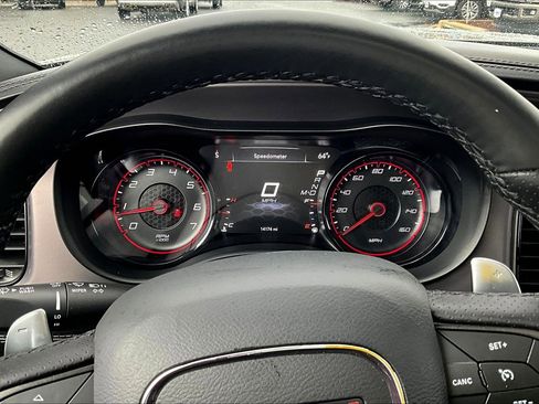 Used 2023 Dodge Charger R/T w/ Plus Group image 26