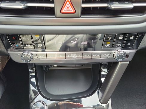 New 2026 Kia Seltos EX image 33