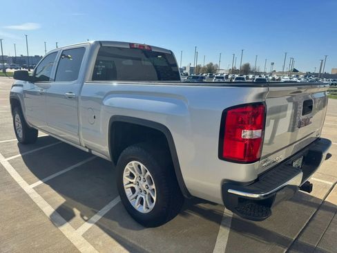 Used 2017 GMC Sierra 1500 SLE w/ SLE Value Package image 5