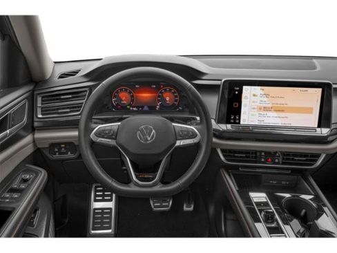 New 2026 Volkswagen Atlas Peak Edition AWD/4WD image 4