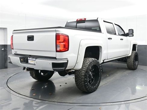 Used 2016 Chevrolet Silverado 1500 LTZ Z71 w/ LTZ Plus Package image 10