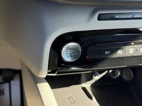 Certified 2023 Ford Escape Active w/ Tech Pack #2 image 18