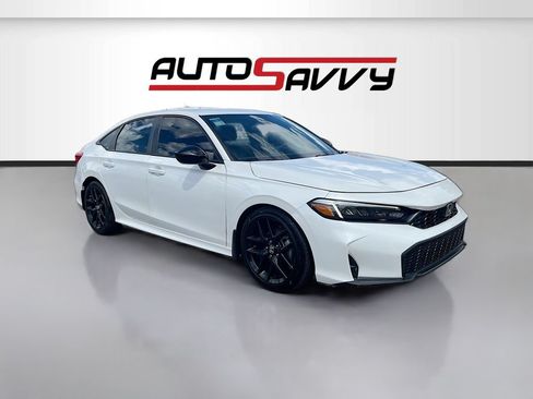 Used 2025 Honda Civic Sport image 1