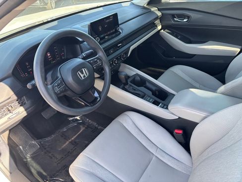 Used 2023 Honda Accord EX image 20
