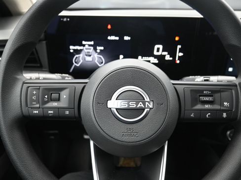 New 2026 Nissan Kicks S image 14