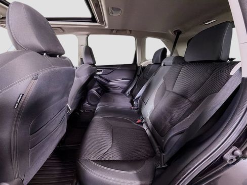 Used 2019 Subaru Forester Premium AWD/4WD image 23
