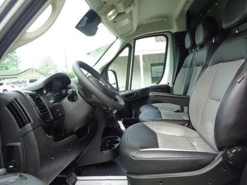 Used 2023 RAM ProMaster 2500 image 11