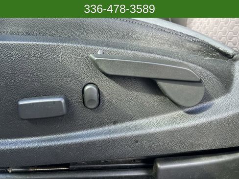 Used 2015 Chevrolet Colorado Z71 image 55