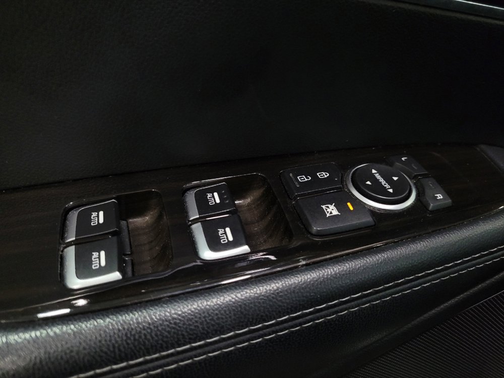 Used 2019 Kia Sorento AWD V6 image 27