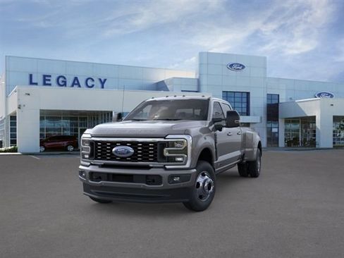 New 2026 Ford F350 Platinum AWD/4WD image 2
