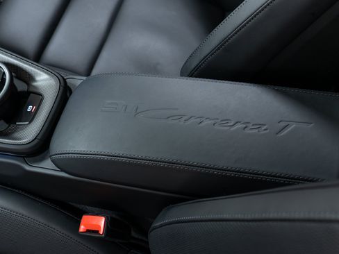 Certified 2026 Porsche 911 Carrera T RWD image 28