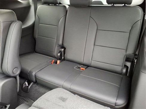 New 2026 Chevrolet Traverse High Country w/ LPO, Floor Liner Package FWD image 10