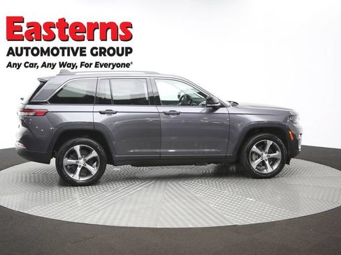 Used 2023 Jeep Grand Cherokee 4WD 4xe image 49