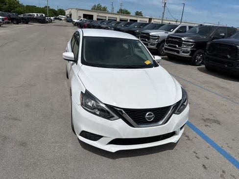 Used 2019 Nissan Sentra SV FWD image 22