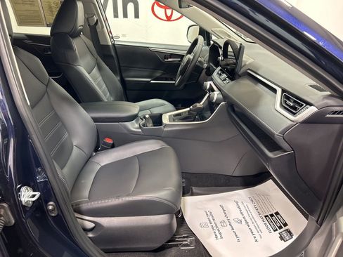 Used 2025 Toyota RAV4 XLE Premium w/ Weather Package image 10