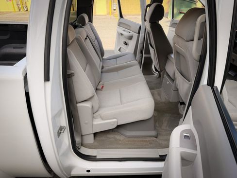 Used 2011 GMC Sierra 1500 4x4 Crew Cab Hybrid image 20